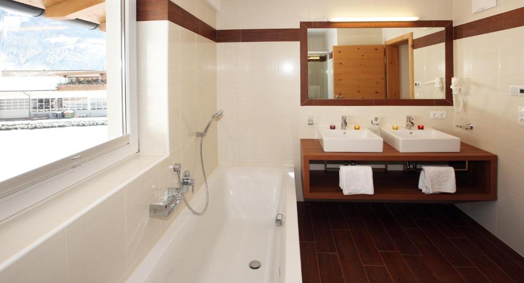 Appartements Alpenkristall ツェル・アム・ツィラー 部屋 写真
