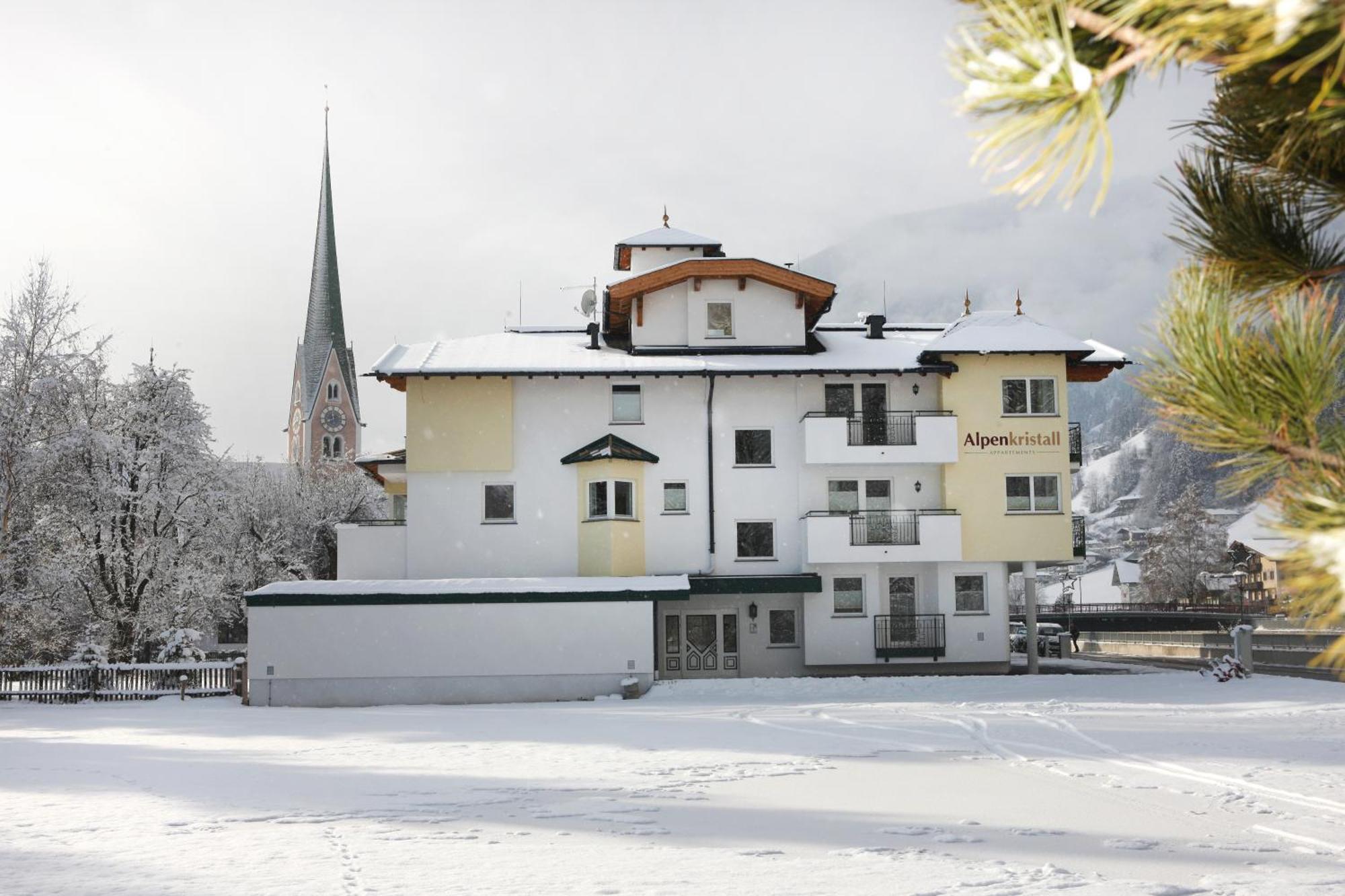 Appartements Alpenkristall ツェル・アム・ツィラー エクステリア 写真