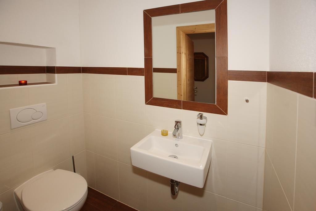Appartements Alpenkristall ツェル・アム・ツィラー エクステリア 写真